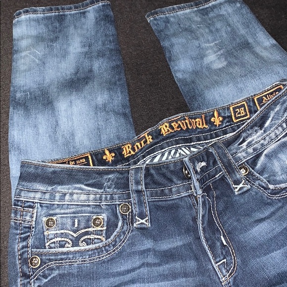 Rock and Revival Jeans - Picture 5 of 7